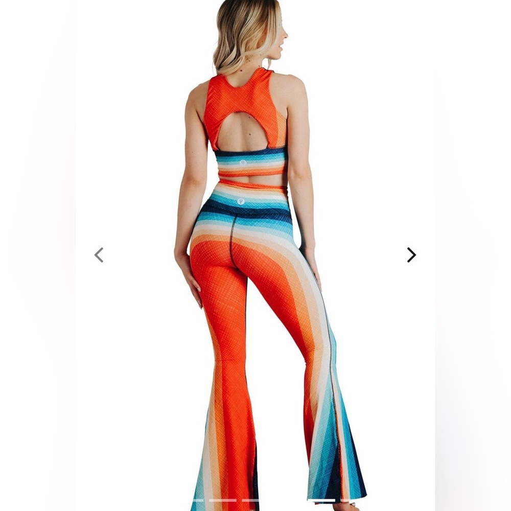 Yoga Democracy S Retro Rainbow Flare Bell Bottom Leggings Pants Floral Blue Red - Picture 6 of 10